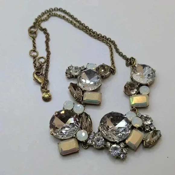 J Crew chunky Rhinestones aurora borealis stones Necklace Goldtone EUC - Picture 5 of 6